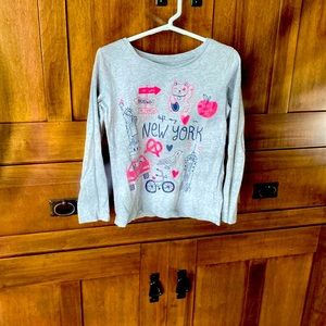Carter’s kid long sleeve shirt, gray pink and black size 6